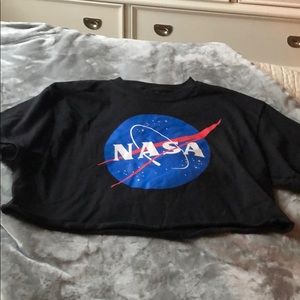 black cropped nasa shirt